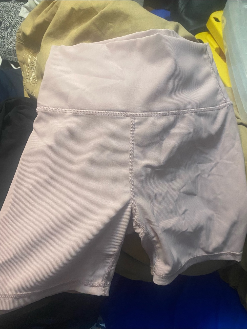 High-Waist Light Pink Women’s Bike Shorts with Wide Waistband